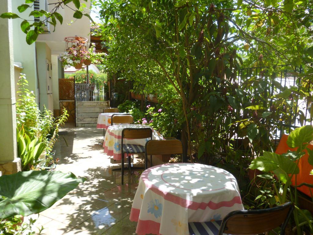 Cicek Hotel & Apartments Fethiye Bagian luar foto